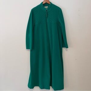 VTG 70s  LISANNE Kelly Green Loungewear 3/4 Zip Velour Robe Sz. L Quilted Top
